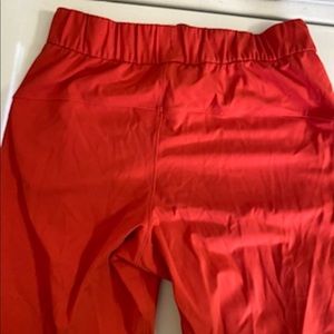 lululemon sz 4 pants